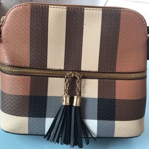 Crossbody bag